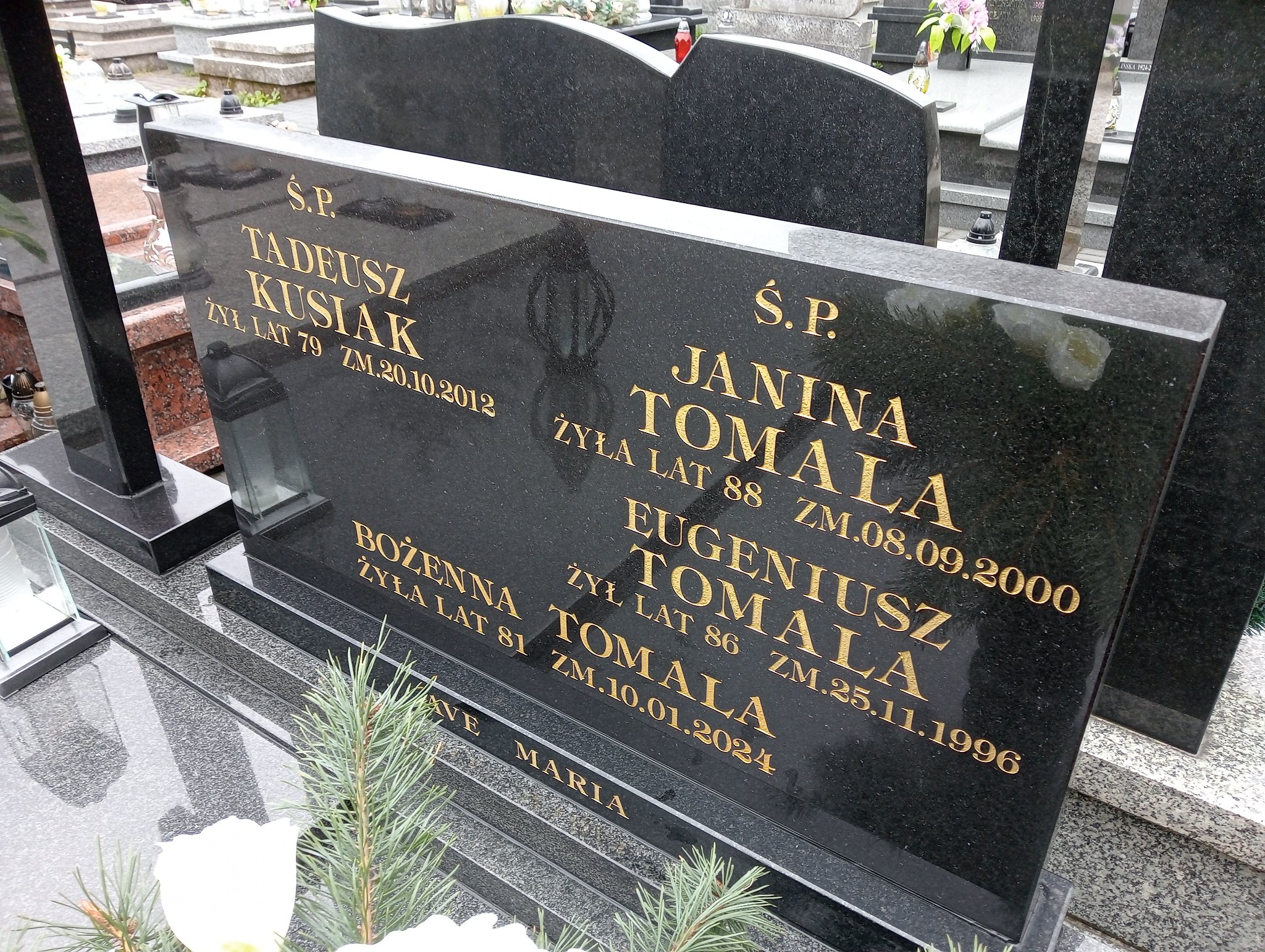 Eugeniusz Tomala 1910 Pabianice - Grobonet - Wyszukiwarka osób pochowanych