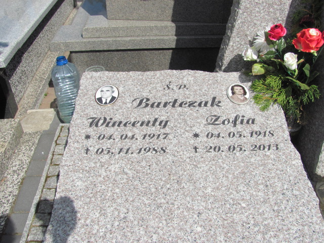 Wincenty Bartczak 1917 Pabianice - Grobonet - Wyszukiwarka osób pochowanych