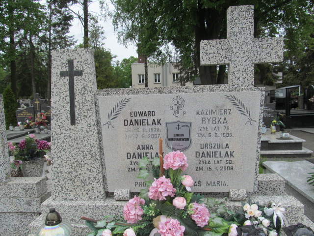 Anna Danielak Pabianice - Grobonet - Wyszukiwarka osób pochowanych