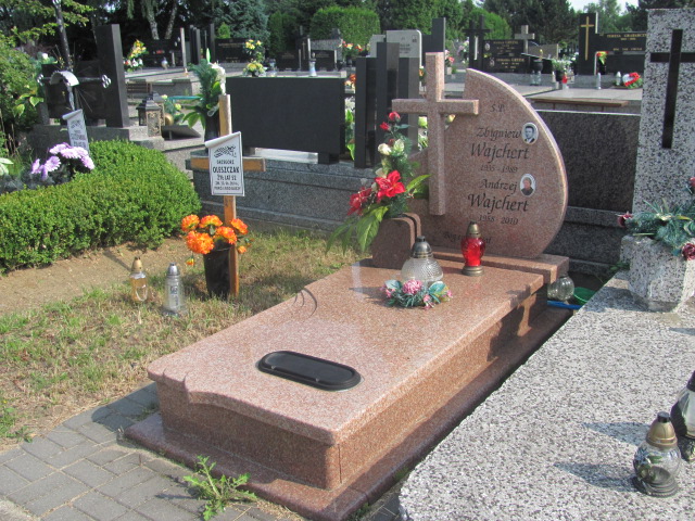 Grób Zbigniew Wajchert
