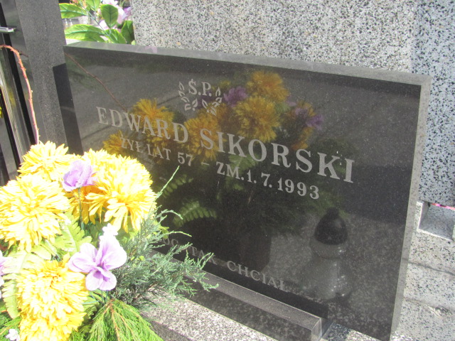 Edward Sikorski 1936 Pabianice - Grobonet - Wyszukiwarka osób pochowanych