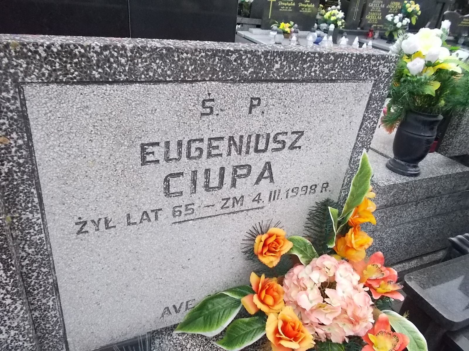 Helena Ciupa 1934 Pabianice - Grobonet - Wyszukiwarka osób pochowanych