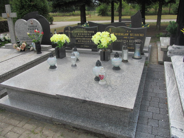 Grób Wiesław Kubicki