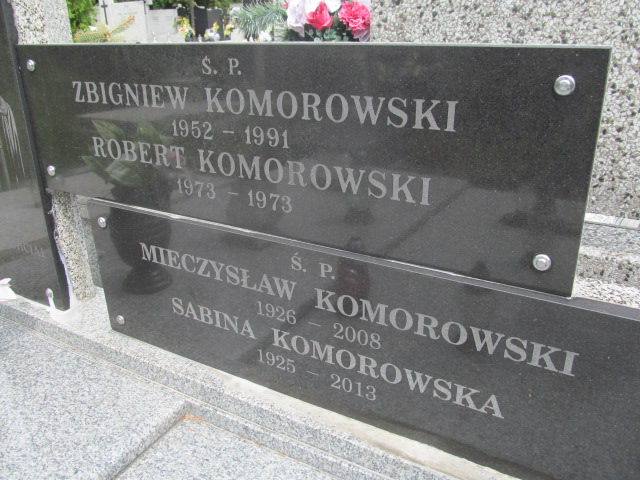 Zbigniew Komorowski  1952 Pabianice - Grobonet - Wyszukiwarka osób pochowanych