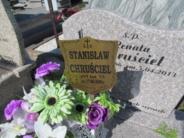 Renata Chruściel 1947 Pabianice - Grobonet - Wyszukiwarka osób pochowanych