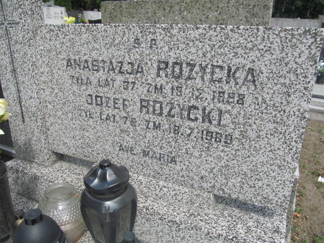 Anastazja Różycka 1921 Pabianice - Grobonet - Wyszukiwarka osób pochowanych